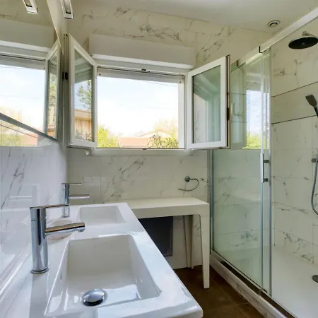 Bassin By Interhome